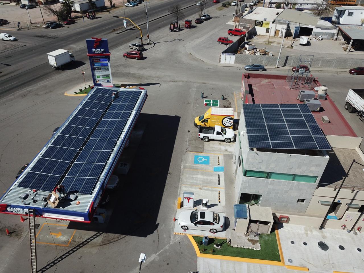 Gasolinera Santa Fe — instalación solar en Sabinas, Coahuila